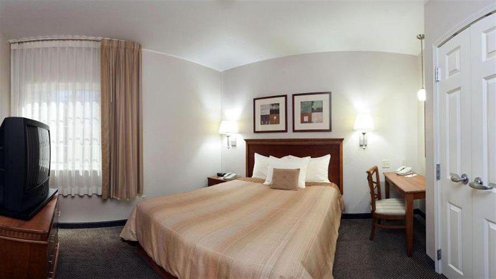 Candlewood Suites Polaris By Ihg Columbus Buitenkant foto