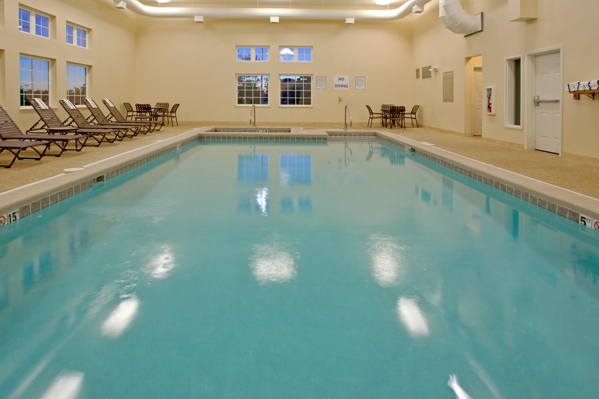 Candlewood Suites Polaris By Ihg Columbus Buitenkant foto